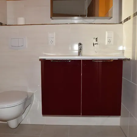 Hunsruecker-fewo - Erlebnishuette - 2 Im Hunsrueck In Unzenberg بيت للعطل *