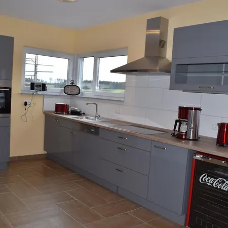 بيت للعطل Hunsruecker-fewo - Erlebnishuette - 2 Im Hunsrueck In Unzenberg