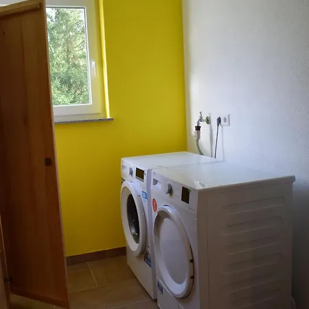 Hunsruecker-fewo - Erlebnishuette - 2 Im Hunsrueck In Unzenberg *