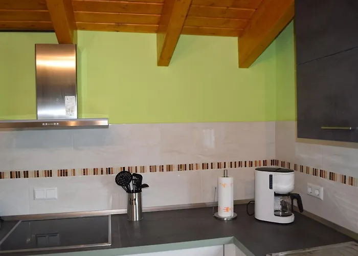 Hunsruecker-fewo - Erlebnishuette - 2 Im Hunsrueck In Unzenberg Gobenhausen