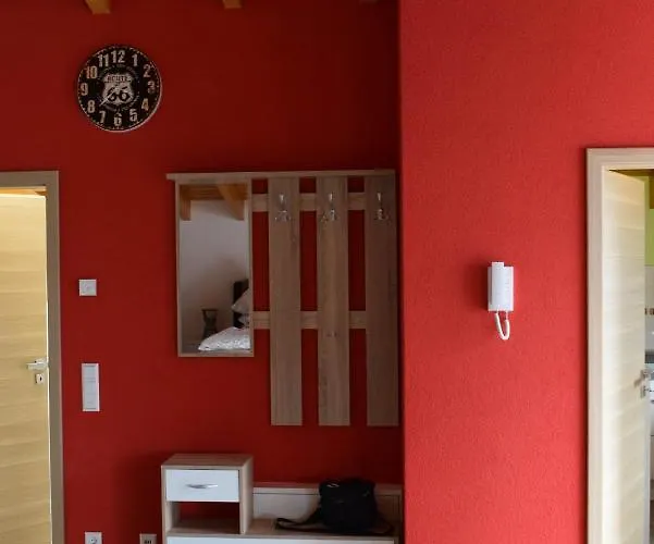 Hunsruecker-fewo - Erlebnishuette - 2 Im Hunsrueck In Unzenberg * Gobenhausen